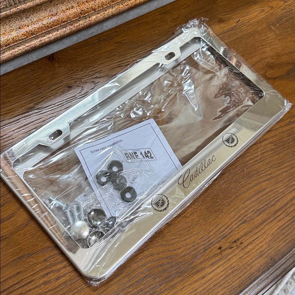 Cadillac License Plate Covers. Chrome plated. Front and Rear Frames. - Picture 9 of 14